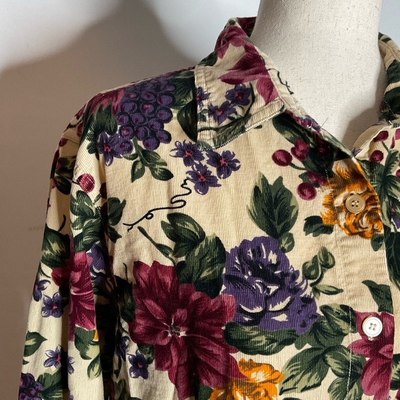 Cabin Creek Tops - Cabincreek Cream Vintage Corduroy Floral Long Sleeve Collar Button Up Top Large